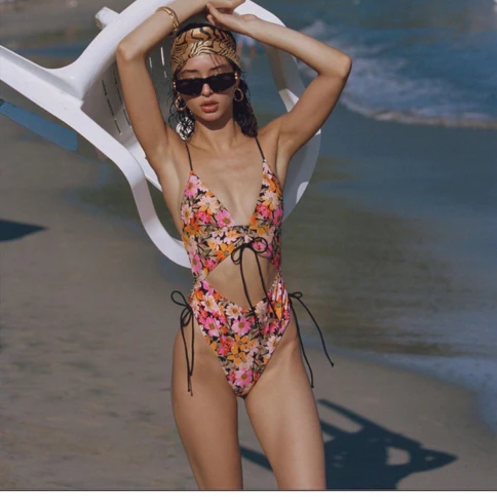 FOR LOVE & LEMONS Vienna Floral One-piece Various
